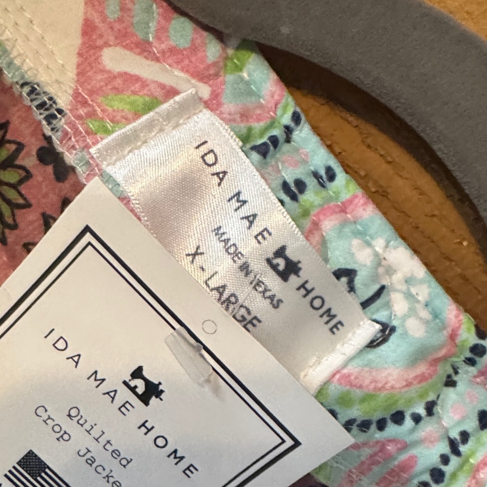 Patterned Quilted Crop Jacket - Pink & Mint - Picture 2 of 4